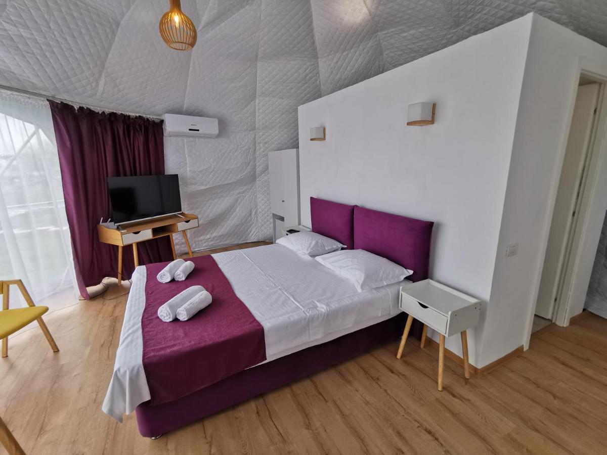 Glamping By The Sea Hotel Navodari Exterior photo