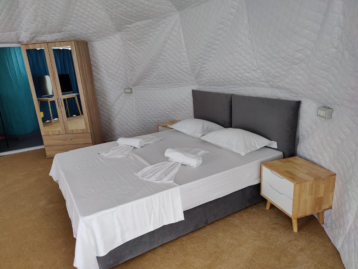 Glamping By The Sea Hotel Navodari Exterior photo