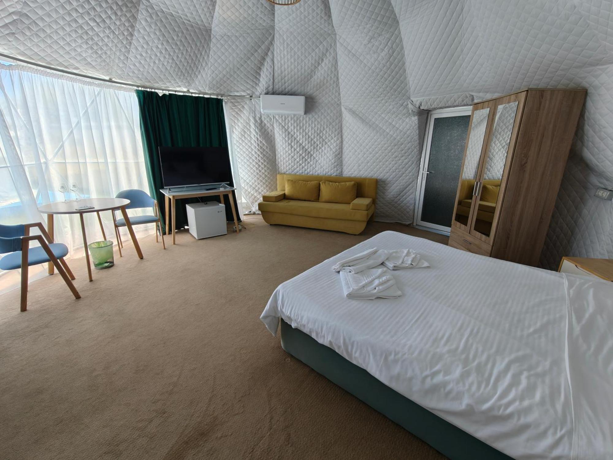 Glamping By The Sea Hotel Navodari Exterior photo